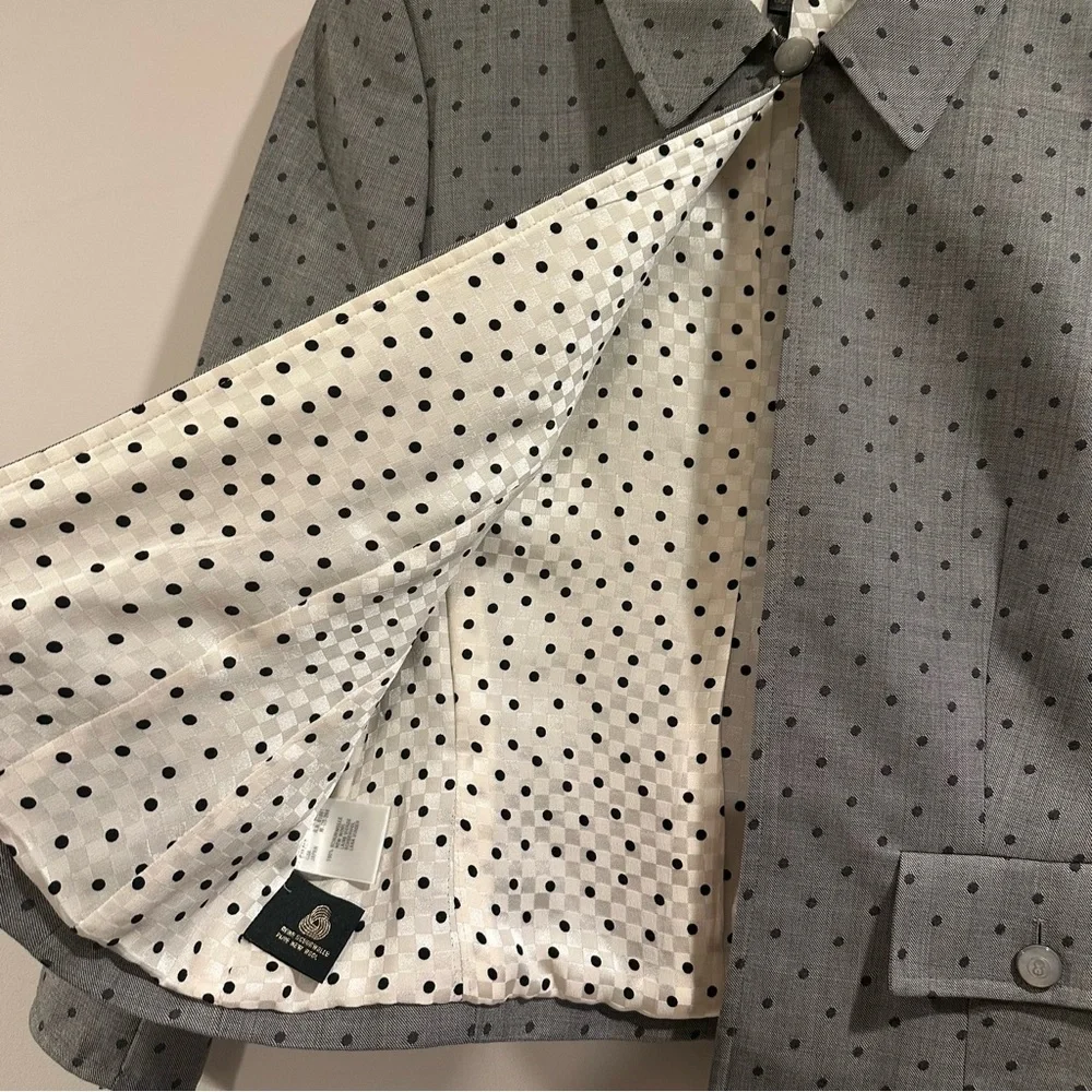 Escada Pure New Wool Gray Black Polka Dot OneButton Blazer Jacket Silk Lining 38